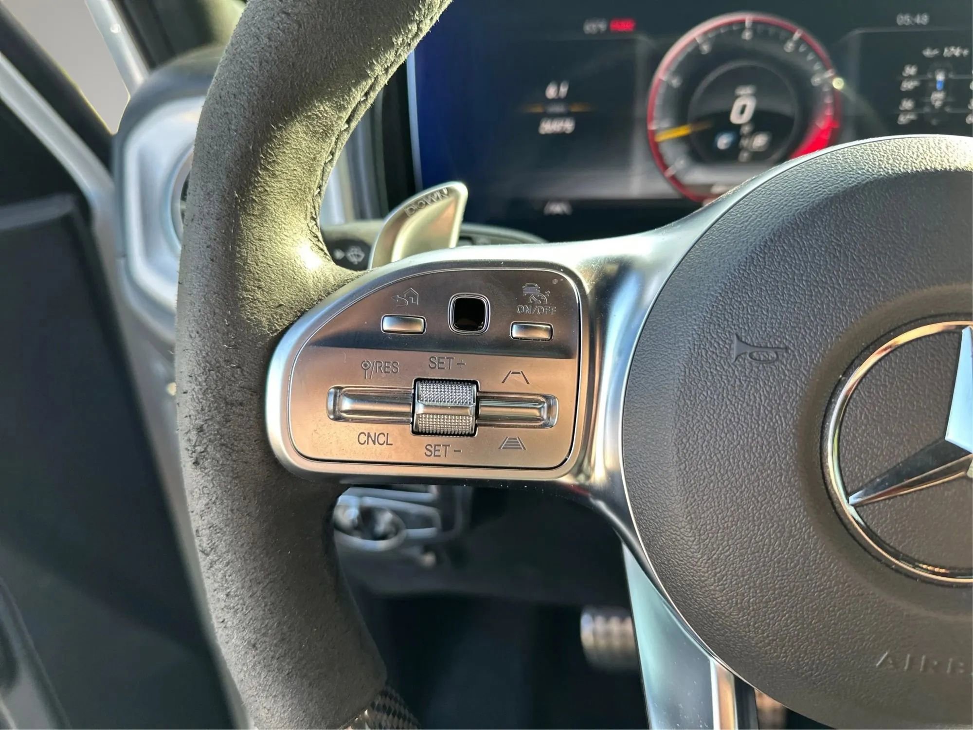 Used 2022 Mercedes-Benz G 63 AMG 4MATIC image 34