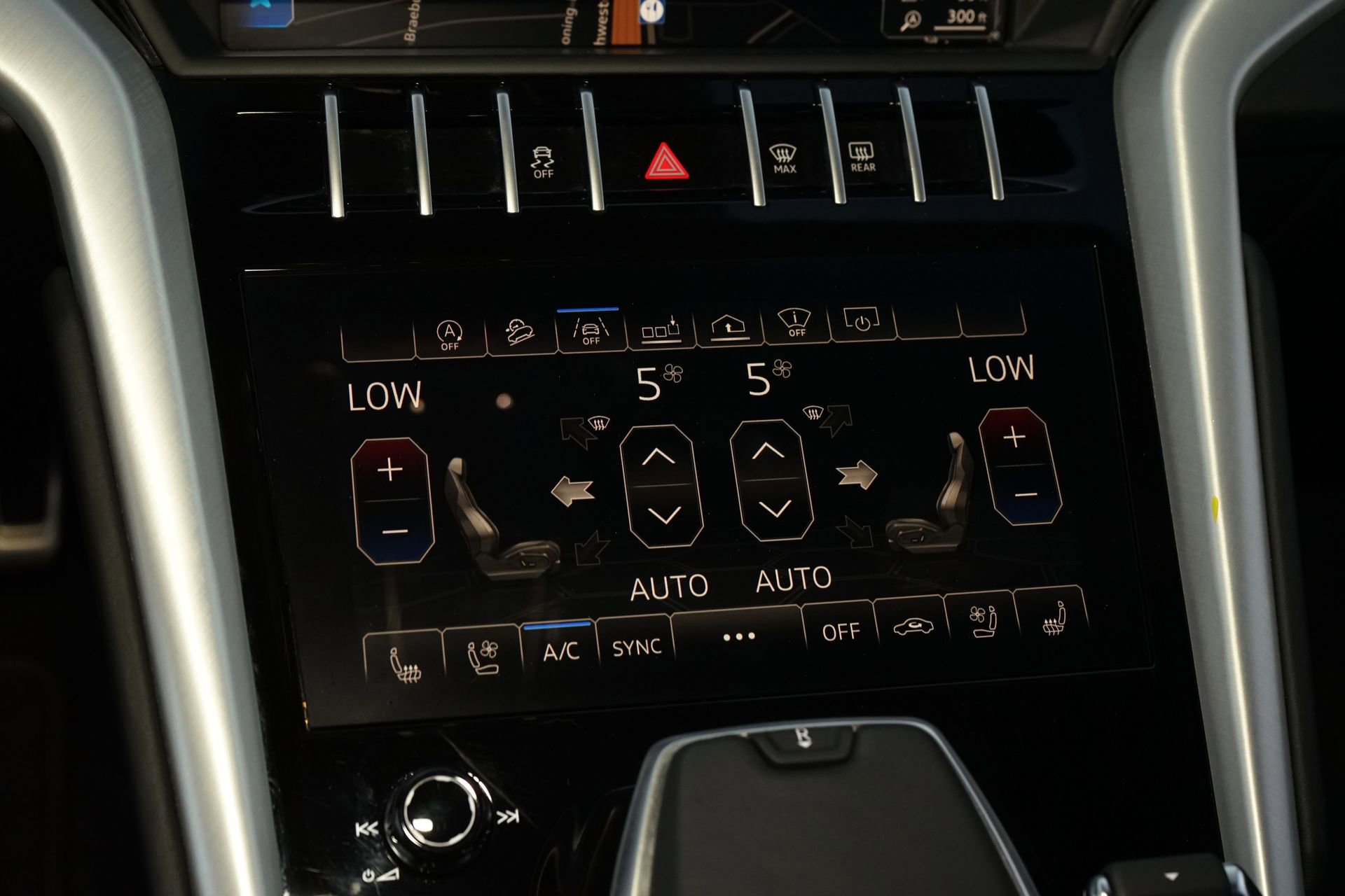 Used 2019 Lamborghini Urus image 21