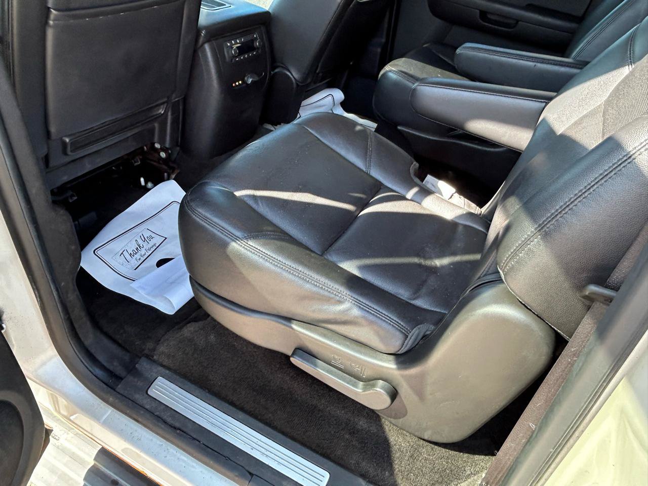 Used 2012 Chevrolet Suburban LTZ AWD/4WD image 9