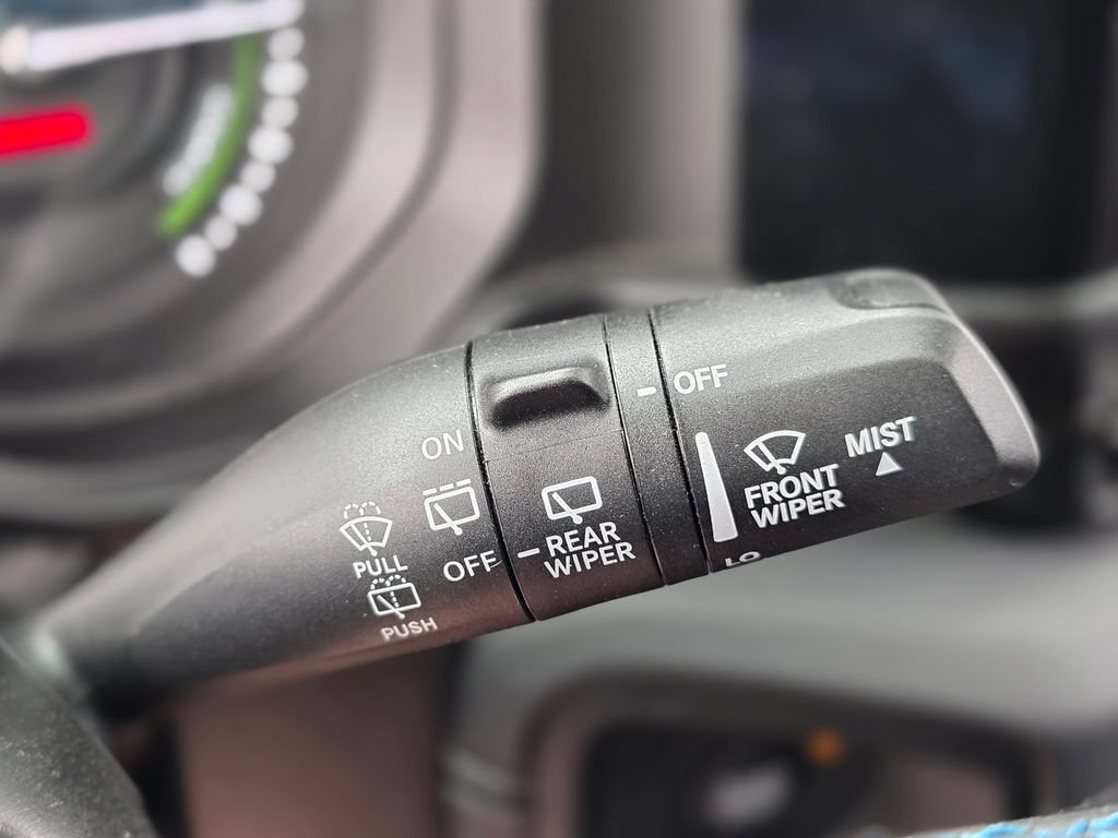 Used 2025 Jeep Wrangler Unlimited Rubicon 4xe w/ Safety Group AWD/4WD image 36