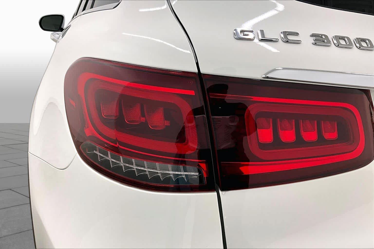Used 2020 Mercedes-Benz GLC 300 image 28