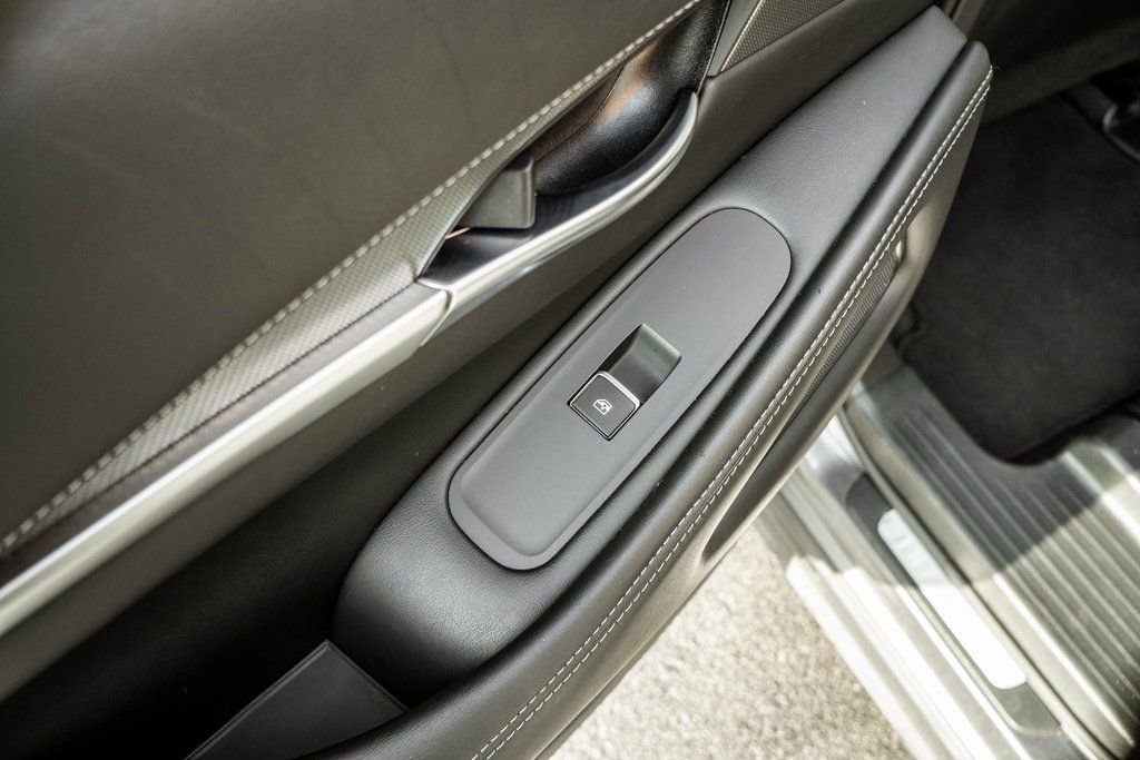 Used 2023 INFINITI QX60 Luxe image 39