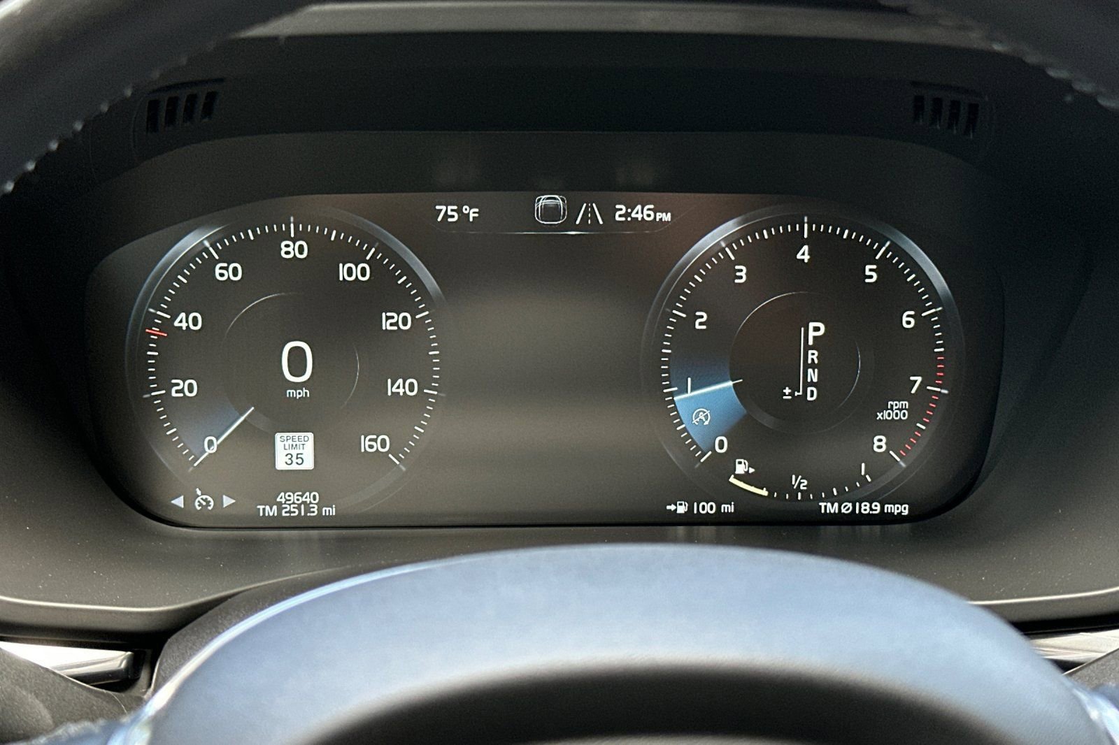 Used 2020 Volvo XC60 T5 Momentum w/ Protection Package Premier FWD image 23