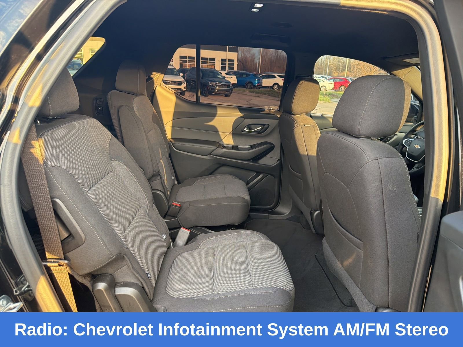 Used 2023 Chevrolet Traverse LT image 22