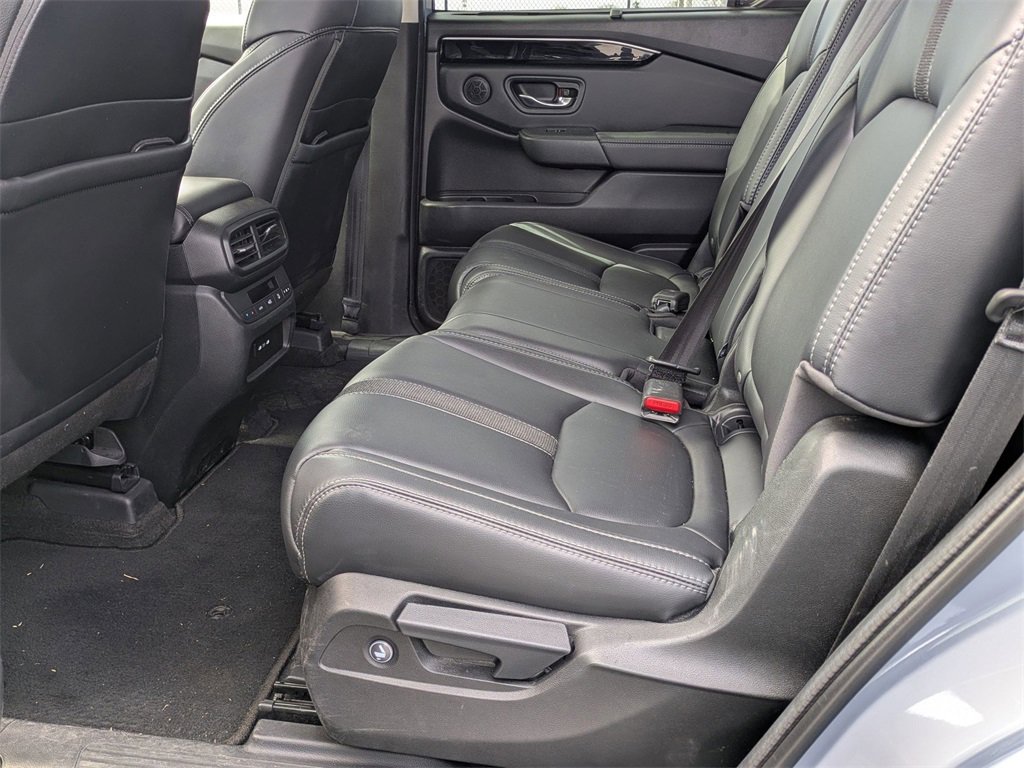 Used 2024 Honda Pilot Touring image 25