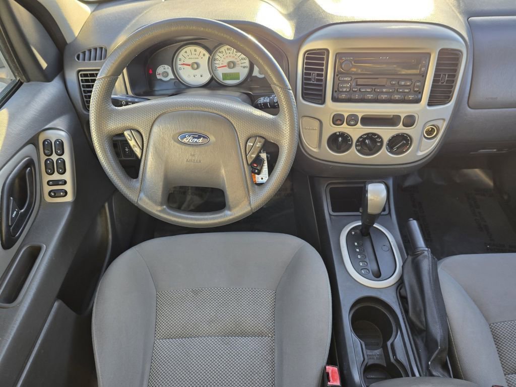 Used 2006 Ford Escape XLT image 34