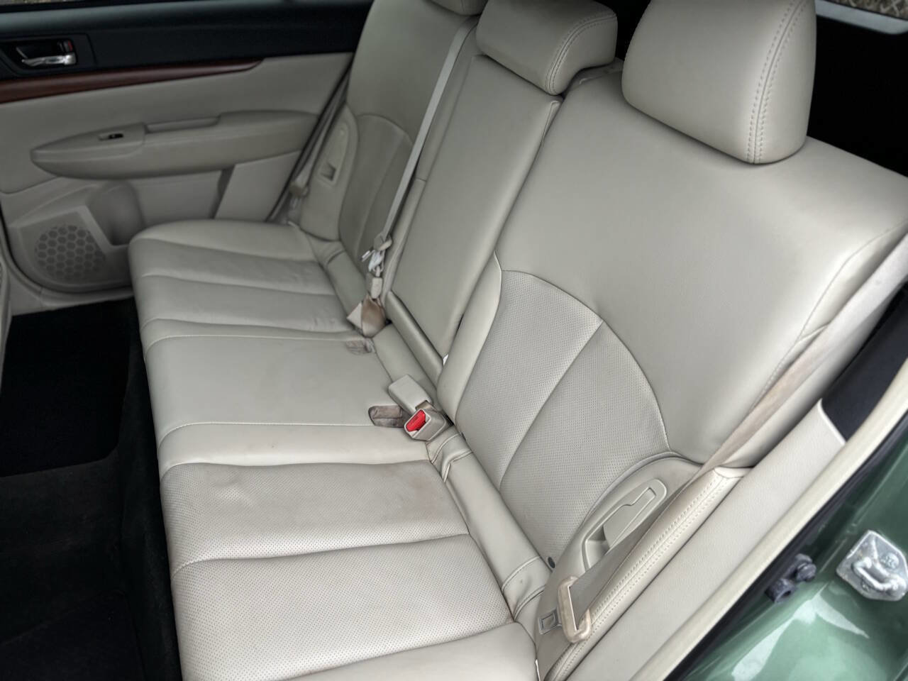 Used 2013 Subaru Outback 2.5i Limited image 11