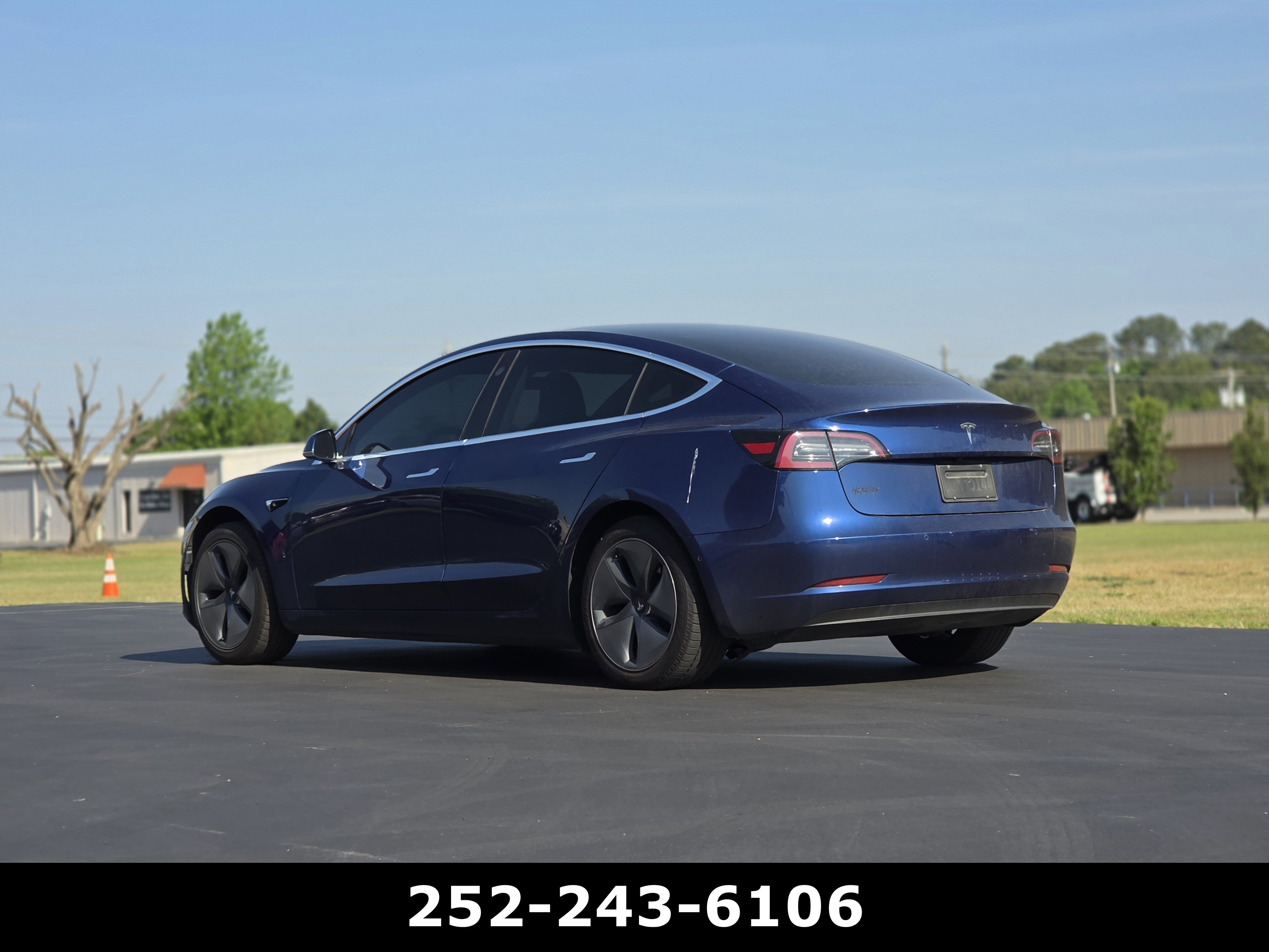 Used 2020 Tesla Model 3 Standard Range Plus RWD image 5