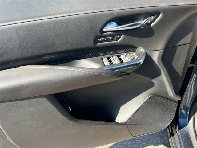 Used 2019 Cadillac XT4 Sport w/ Cold Weather Package image 13