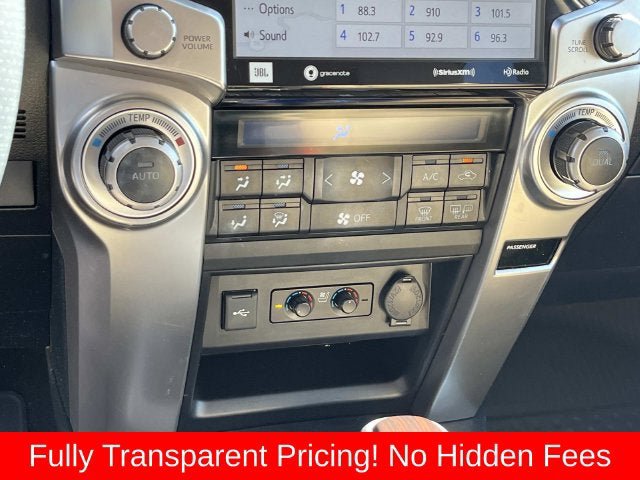 Used 2022 Toyota 4Runner Limited AWD/4WD image 31