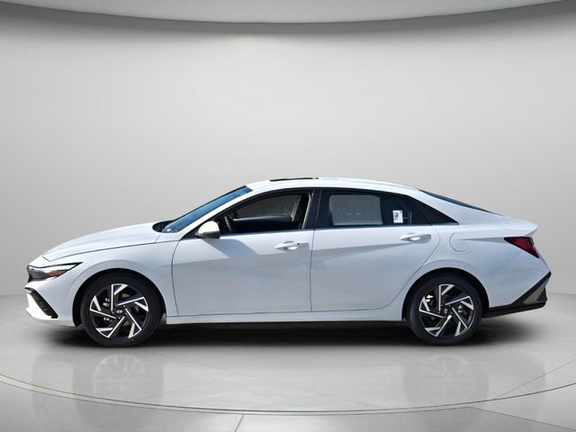New 2026 Hyundai Elantra Limited FWD image 2