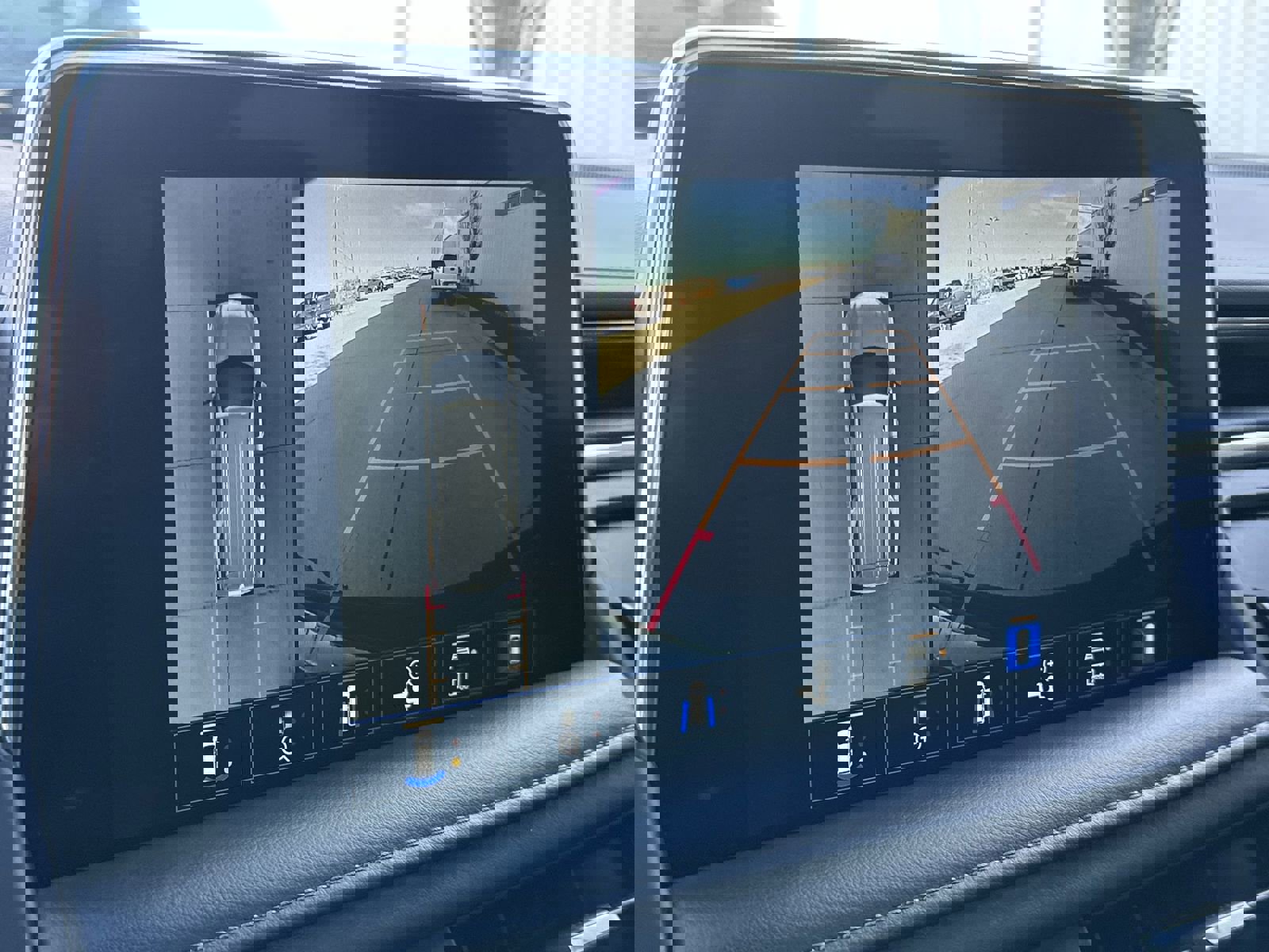 Used 2023 Chevrolet Suburban LT w/ LT Signature Package image 14