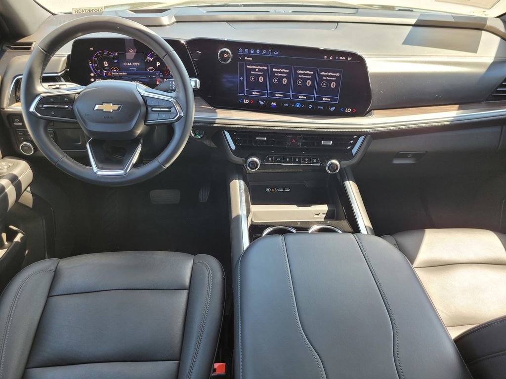 Used 2025 Chevrolet Tahoe LT AWD/4WD image 14