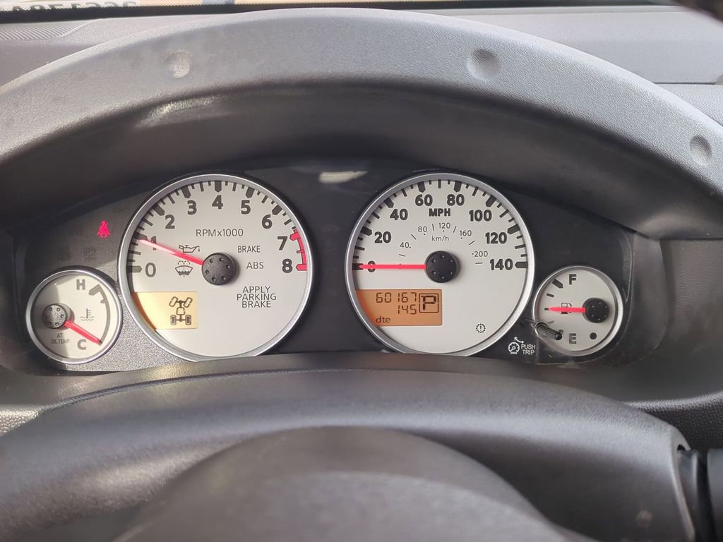 Used 2020 Nissan Frontier PRO-4X image 16