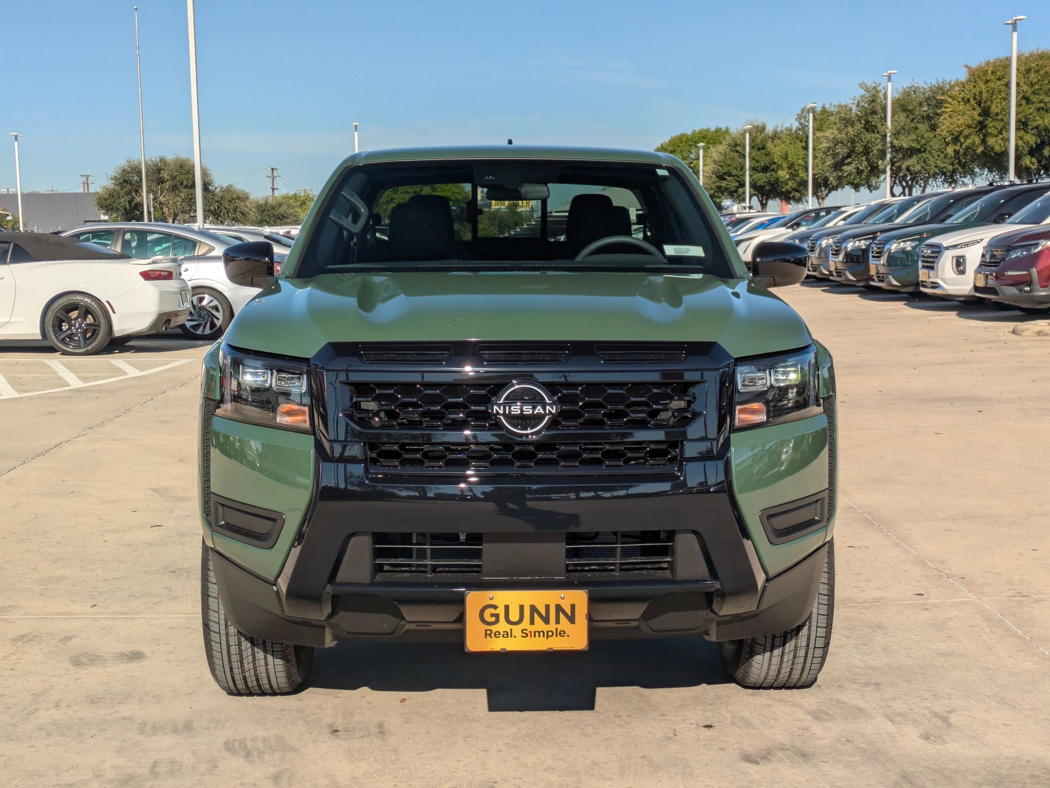 New 2026 Nissan Frontier SV image 8