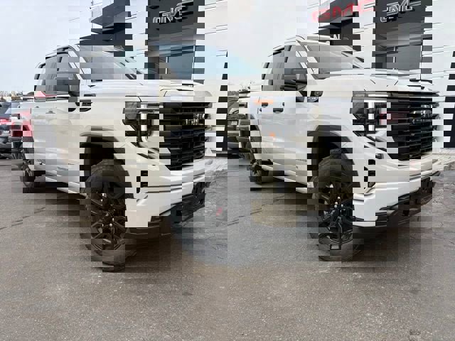 New 2026 GMC Sierra 1500 Pro w/ Graphite Edition image 4