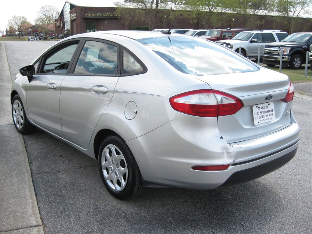 Used 2016 Ford Fiesta S image 5