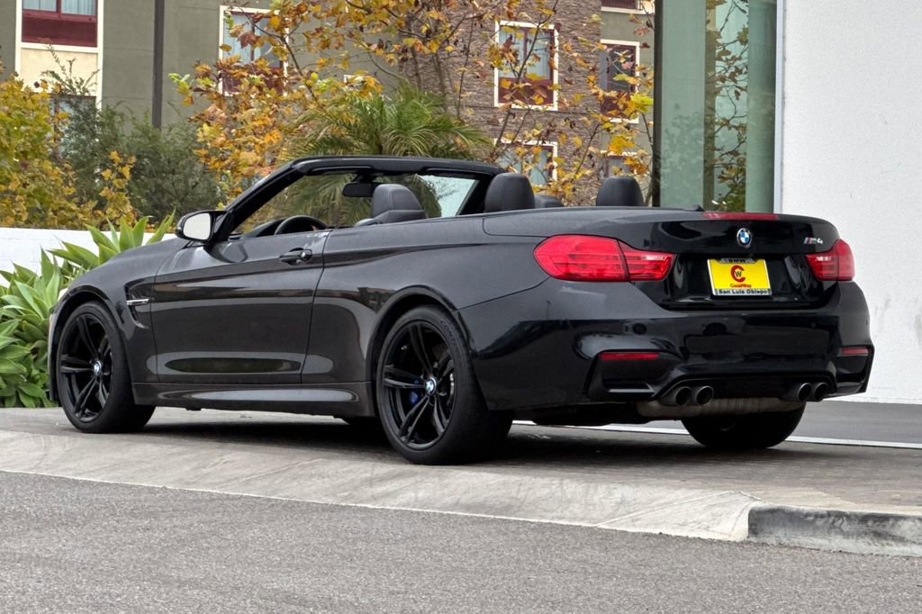 Used 2016 BMW M4 Convertible image 5