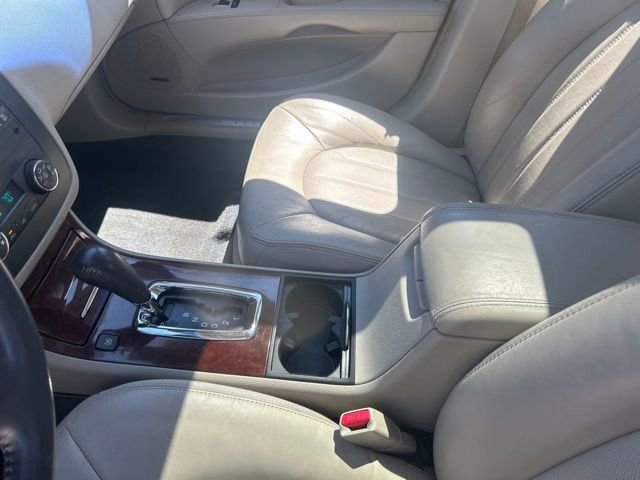 Used 2006 Buick Lucerne CXS w/ Driver Confidence Package image 15