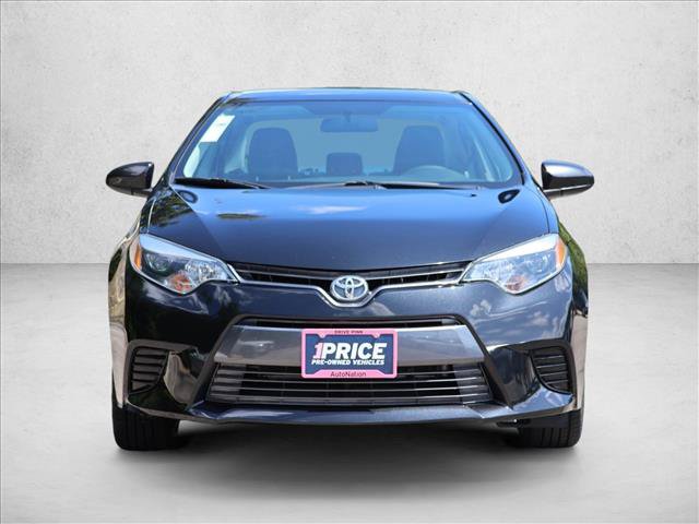 Used 2015 Toyota Corolla LE FWD image 2
