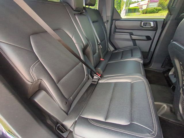 Used 2025 Ford Bronco Badlands AWD/4WD image 35