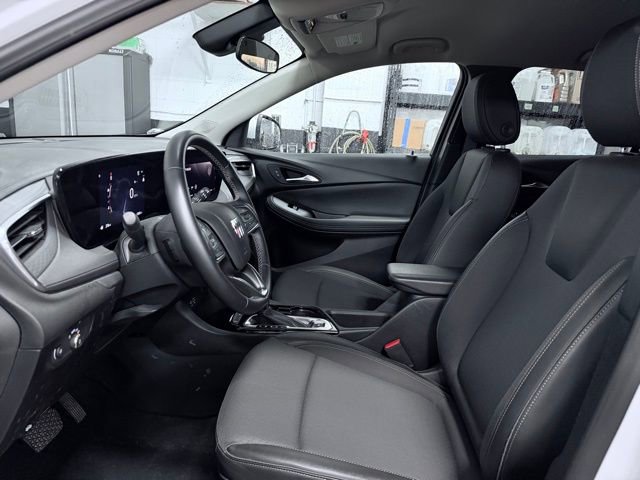Used 2024 Buick Encore GX Preferred FWD image 15