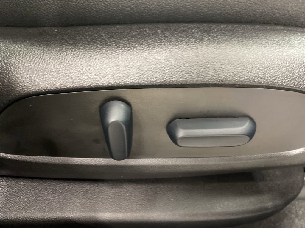 Certified 2025 Chevrolet Blazer RS w/ Enhanced Convenience Package image 28