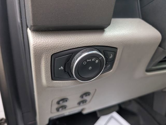 Used 2017 Ford F250 XL w/ Power Equipment Group image 17