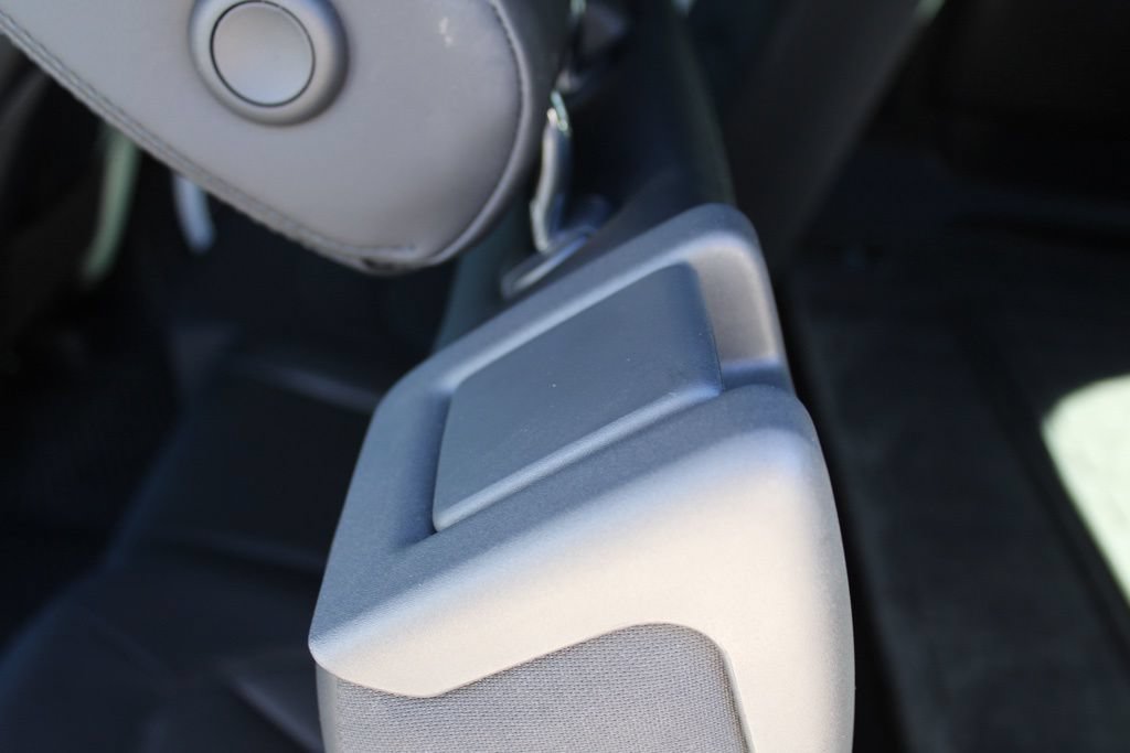 Used 2024 Land Rover Defender 130 Outbound AWD/4WD image 39