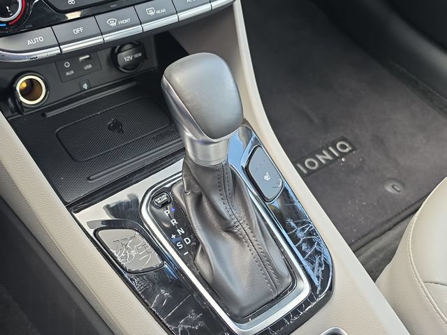 Used 2018 Hyundai Ioniq Limited w/ Limited Ultimate Package 03 FWD image 29