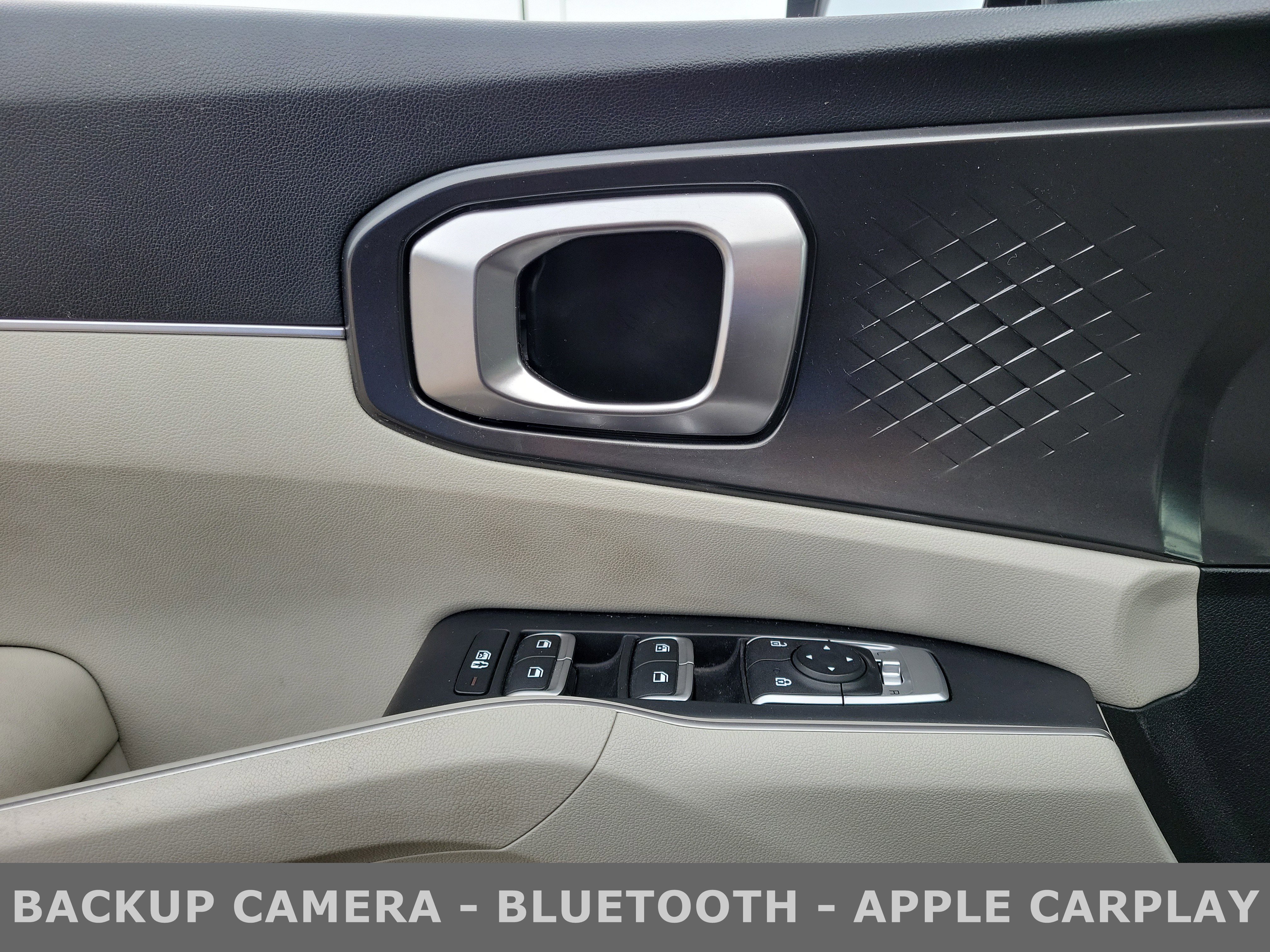 Used 2021 Kia Sorento S image 17