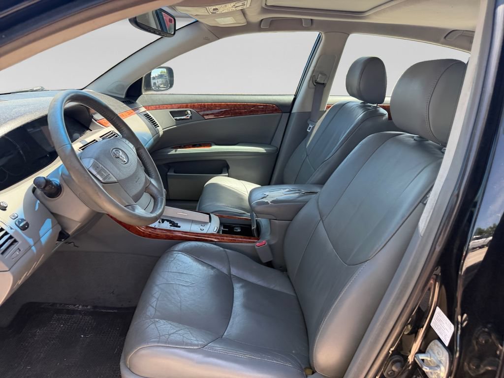 Used 2007 Toyota Avalon XLS FWD image 12