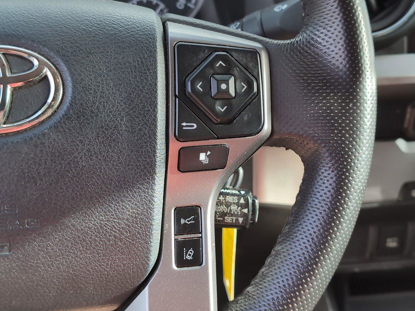 Used 2019 Toyota Tacoma SR5 RWD image 28