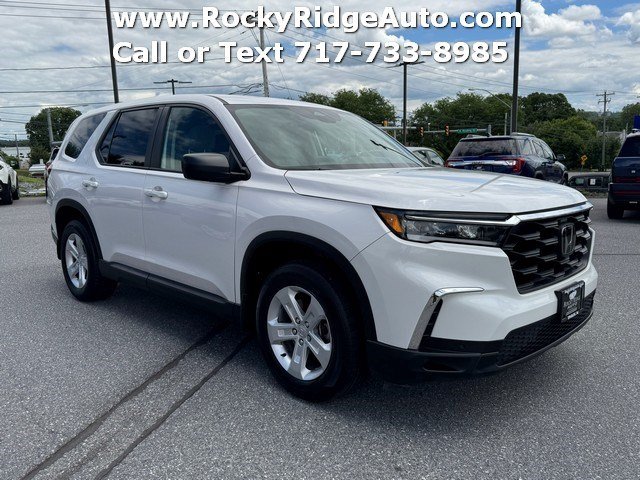 Used 2023 Honda Pilot LX image 9