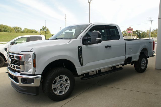 New 2026 Ford F350 XLT image 5