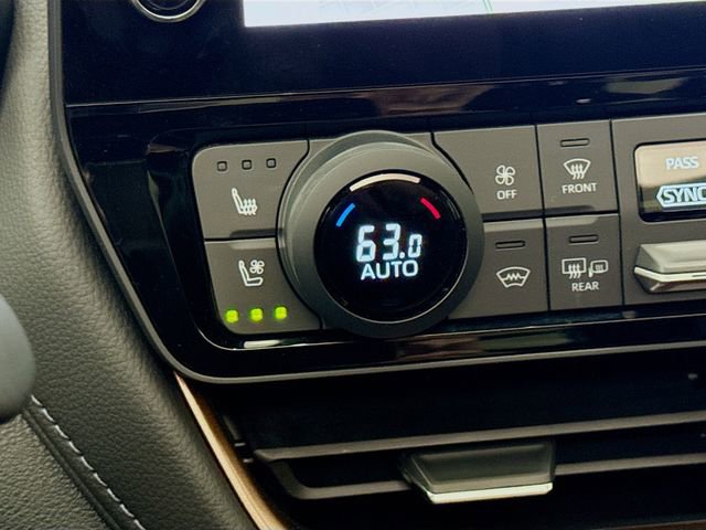 Used 2024 Toyota Grand Highlander AWD Hybrid image 20