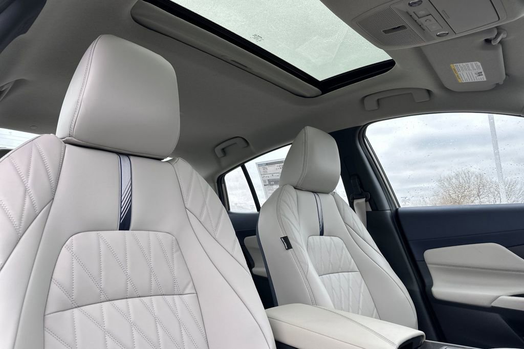 New 2026 Nissan Sentra SL w/ Floor Mat Package image 16