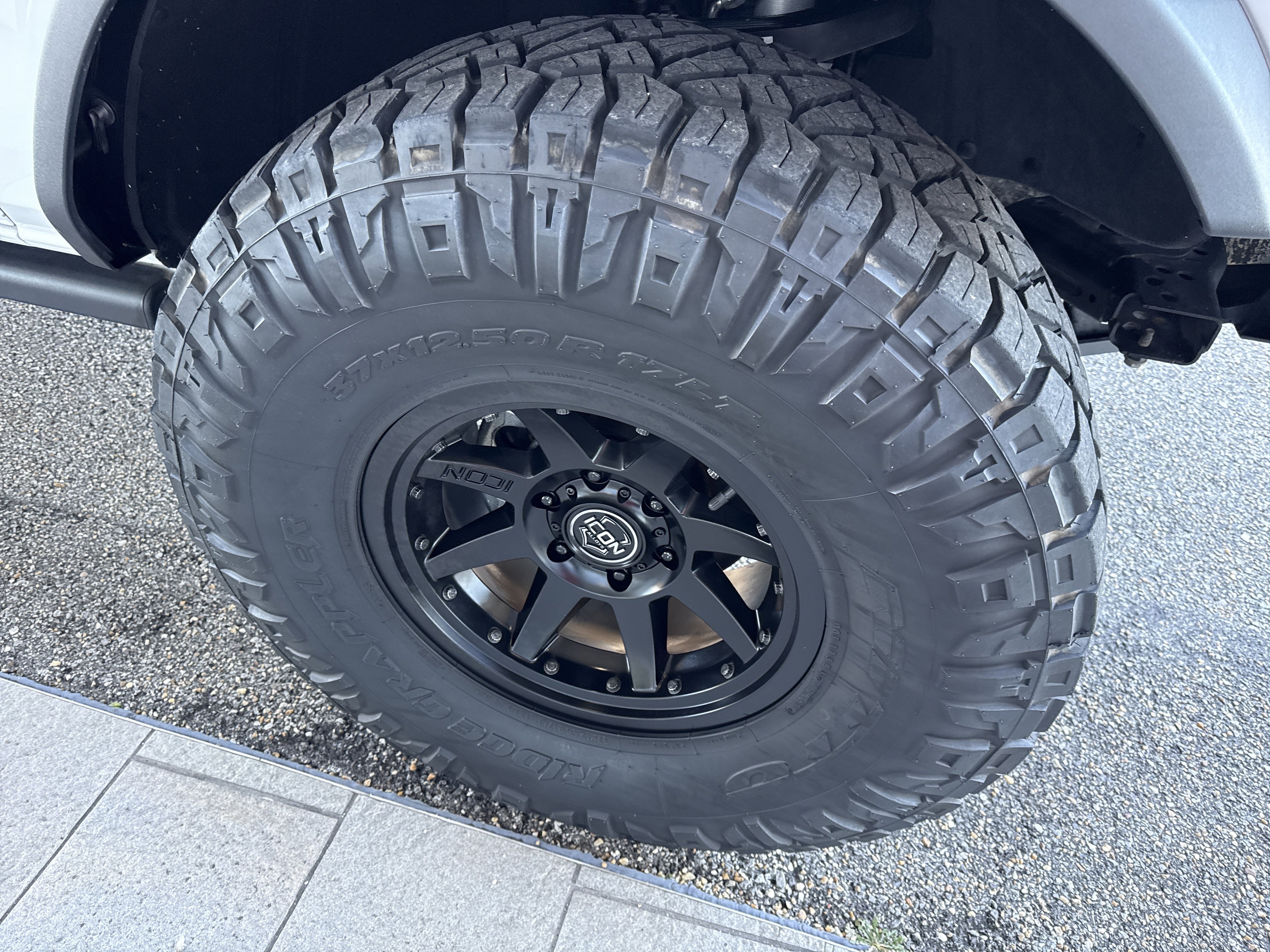 Used 2023 Ford Bronco Wildtrak image 19