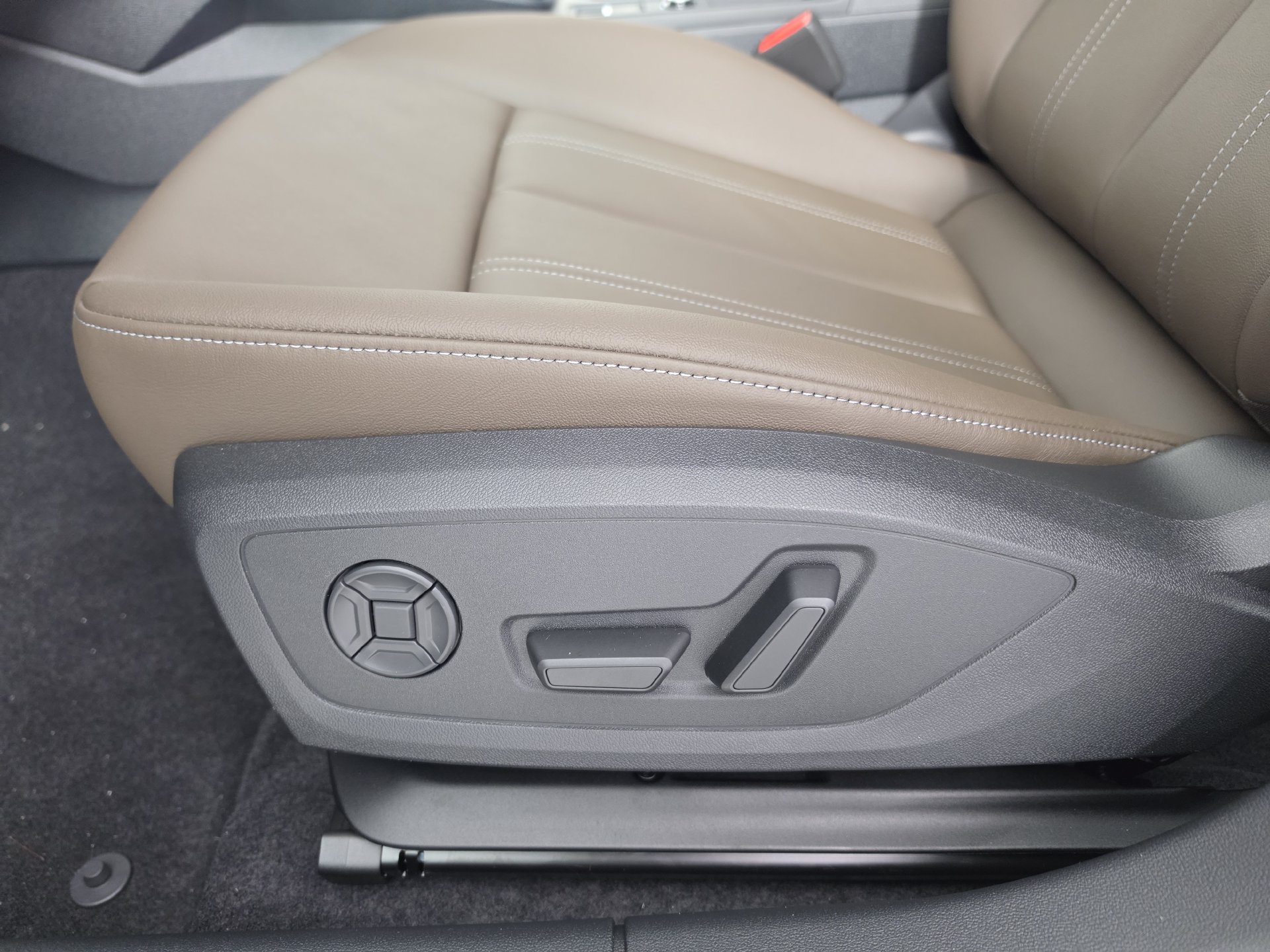 New 2026 Audi A3 2.0T Premium Plus AWD/4WD image 9