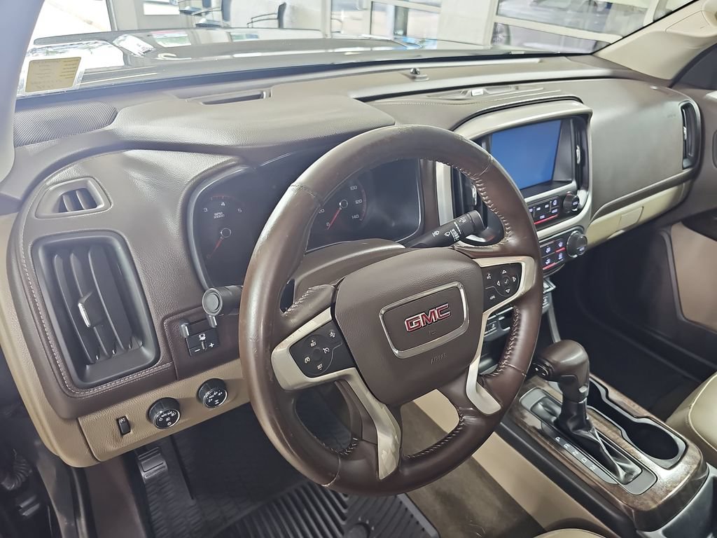 Used 2016 GMC Canyon SLT w/ Driver Alert Package AWD/4WD image 19
