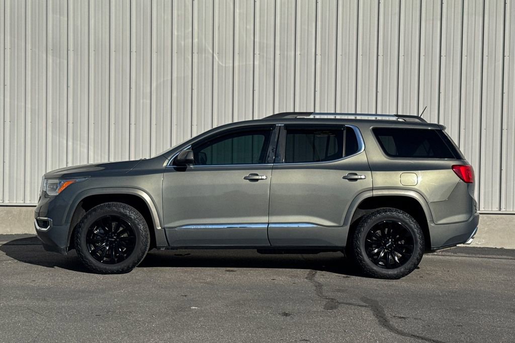 Used 2018 GMC Acadia Denali image 7