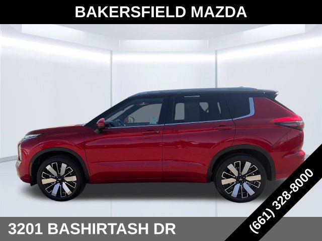 Used 2025 Mitsubishi Outlander SEL FWD image 2