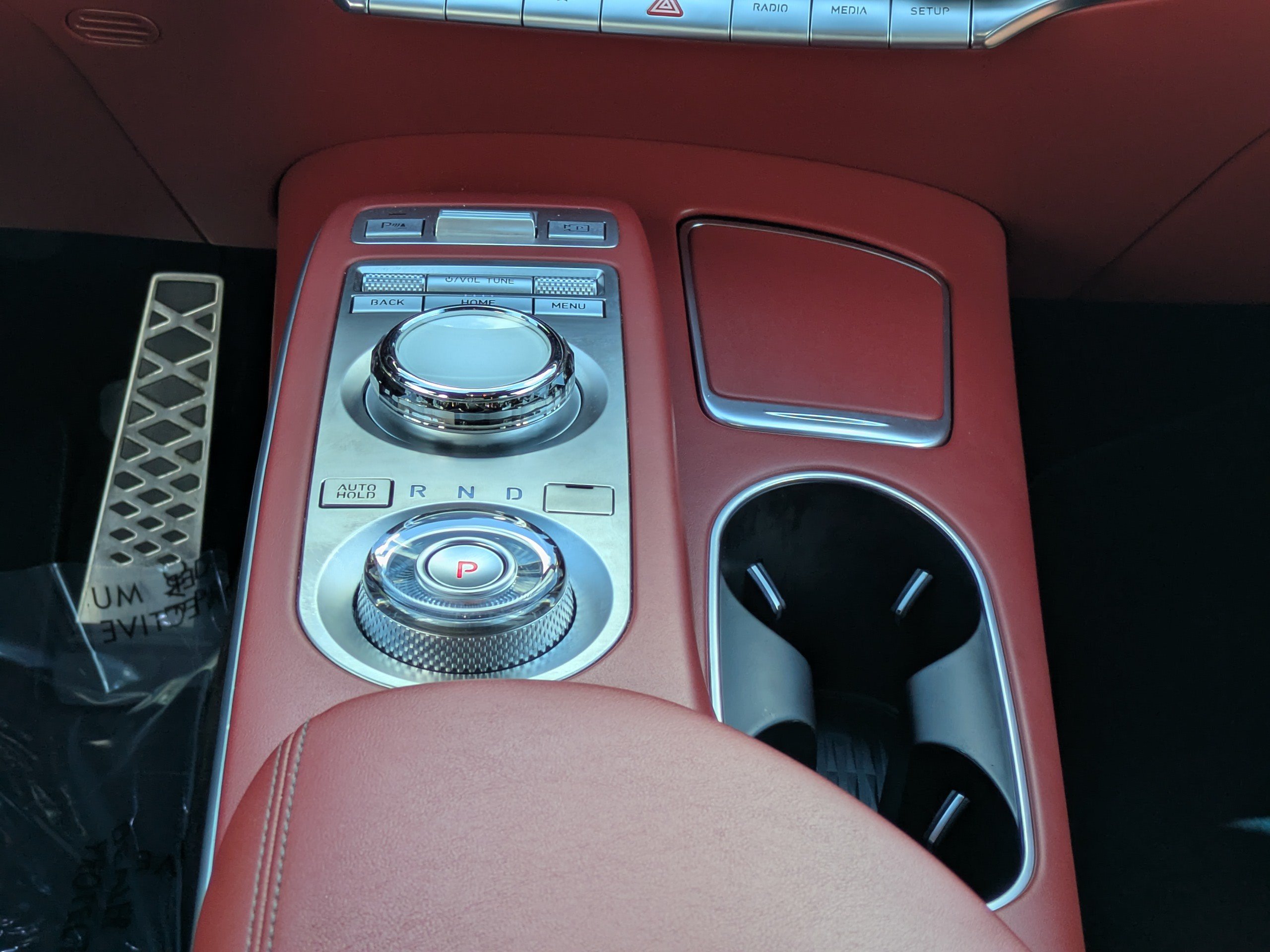 Certified 2023 Genesis GV70 2.5T w/ Sport Prestige Package AWD/4WD image 18