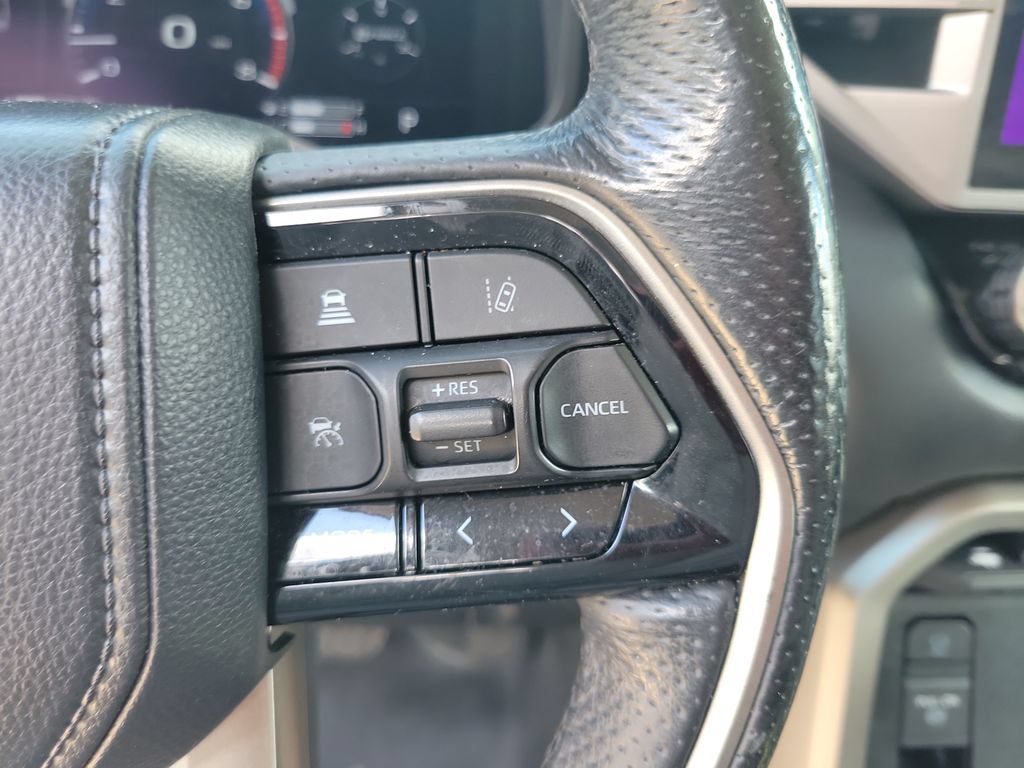 Used 2024 Toyota Tundra Limited AWD/4WD image 22