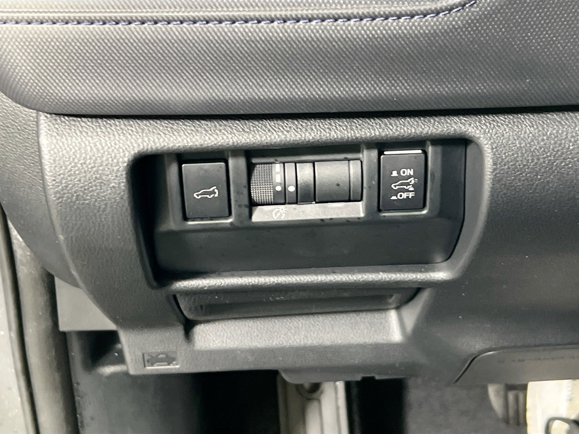 Used 2025 Subaru Forester Limited image 10