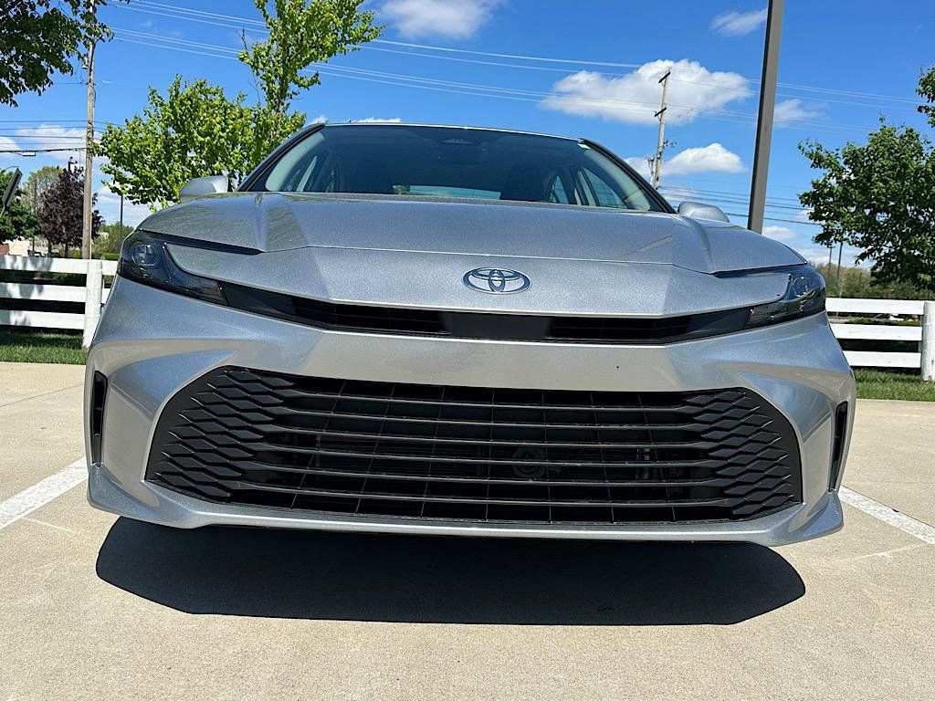 New 2026 Toyota Camry LE image 2