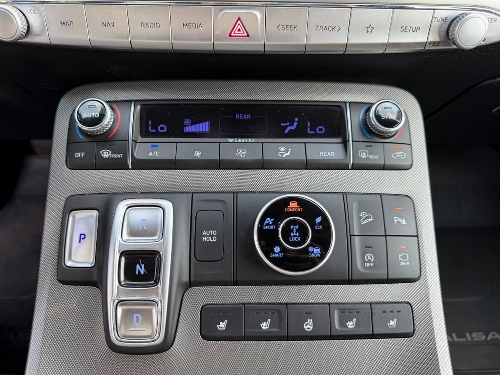 Used 2021 Hyundai Palisade Limited w/ Winter Package AWD/4WD image 25