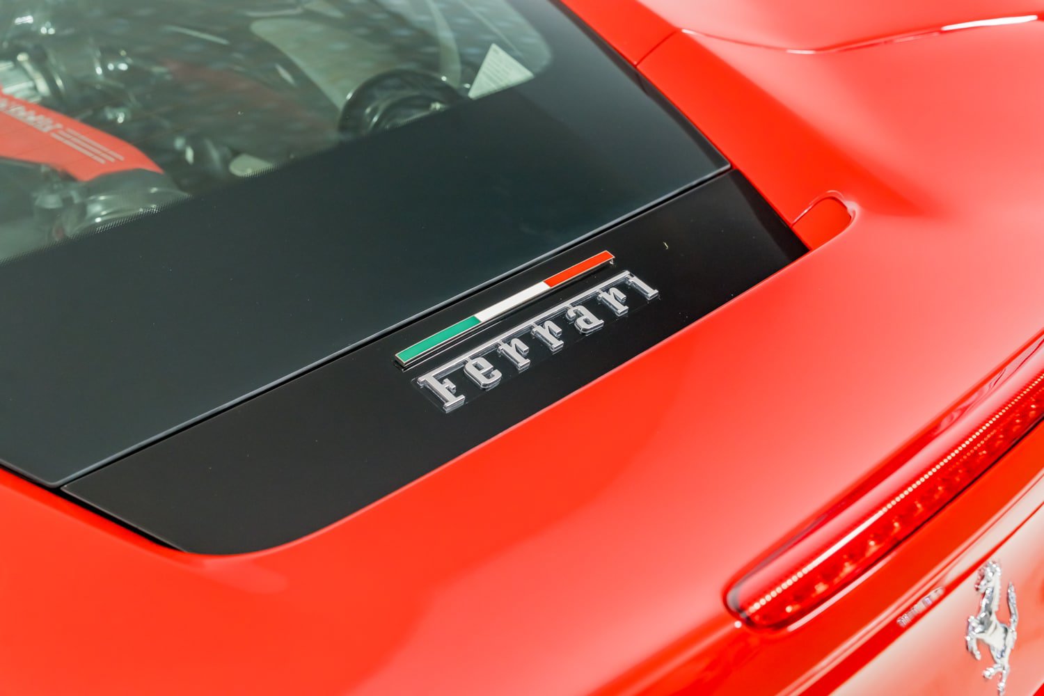 Certified 2018 Ferrari 488 GTB RWD image 45