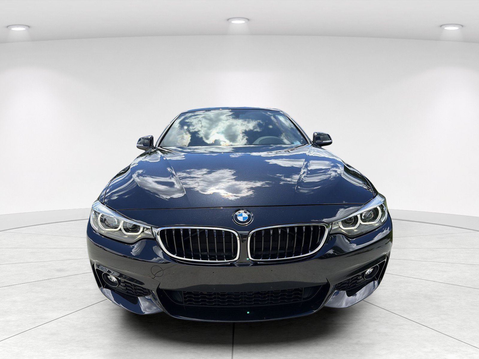 Used 2019 BMW 430i xDrive Convertible AWD/4WD image 2