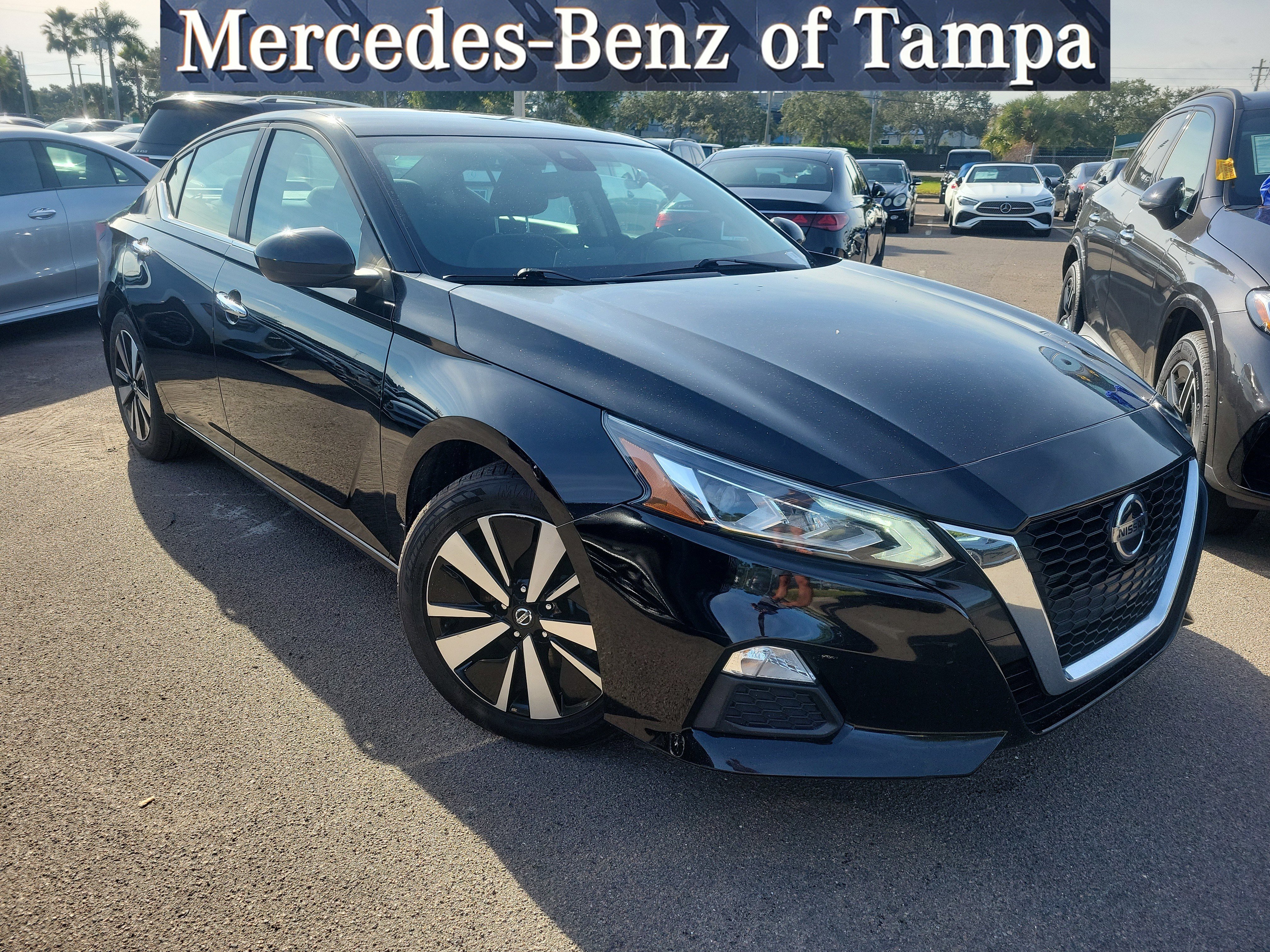 Used 2022 Nissan Altima 2.5 SV